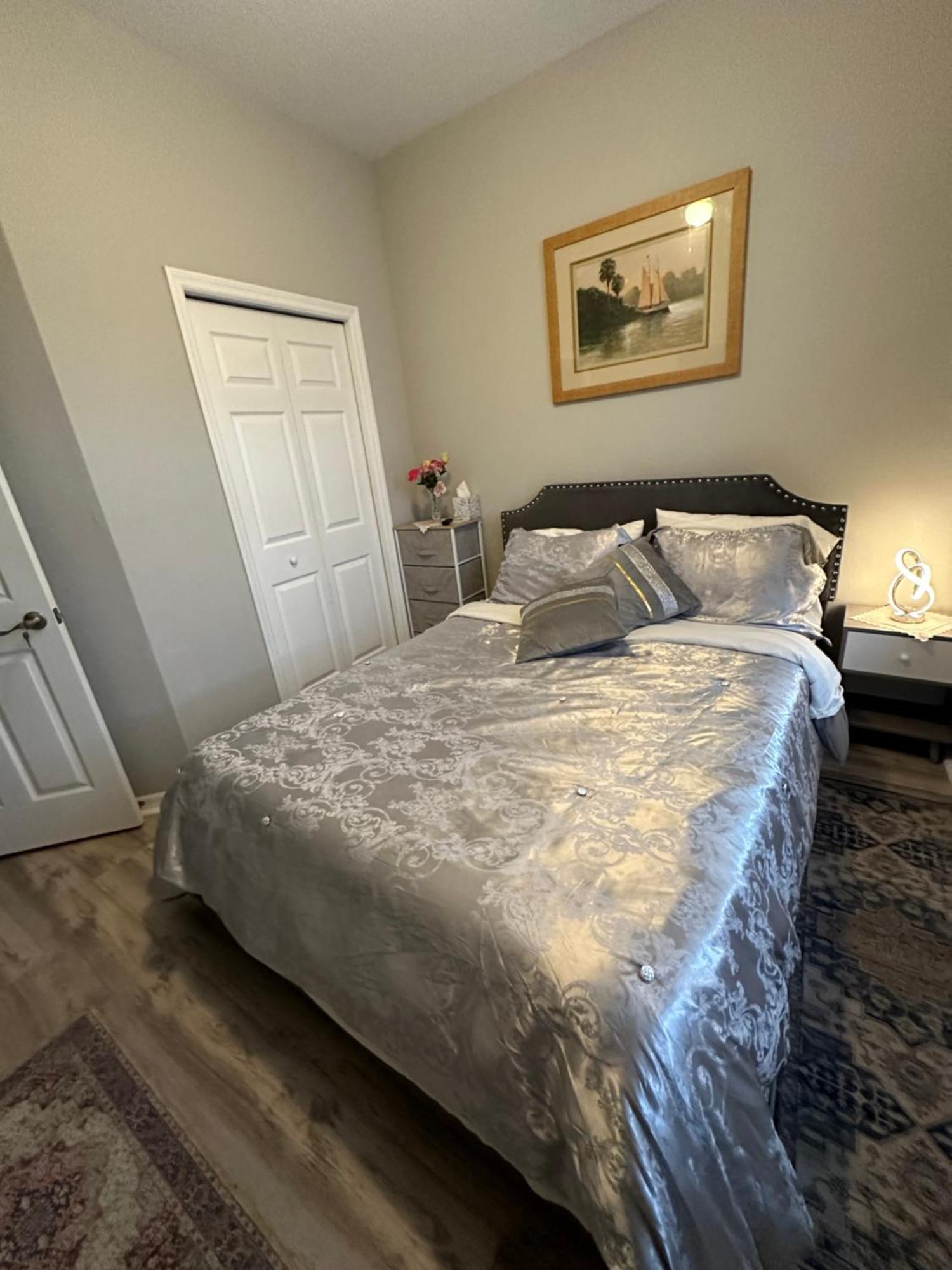 Quiet Room In A Family Home Lehigh Acres Εξωτερικό φωτογραφία