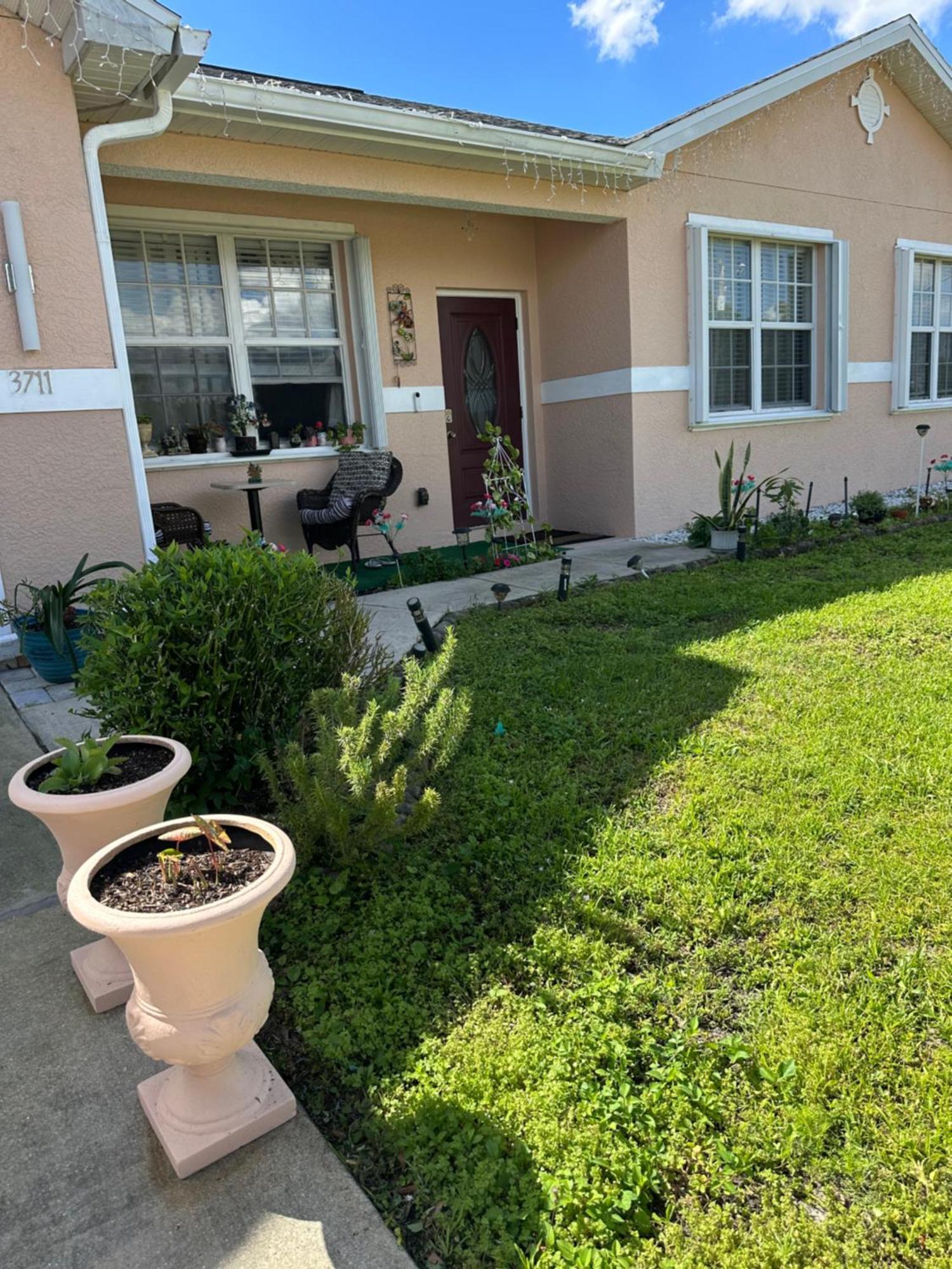 Quiet Room In A Family Home Lehigh Acres Εξωτερικό φωτογραφία